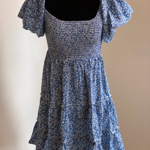 Off The Shoulder Floral Dress - Picture 4 of 5